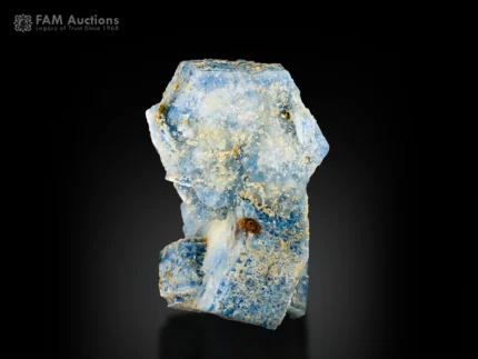 Alkali-rich blue beryl crystal cluster from Pakistan